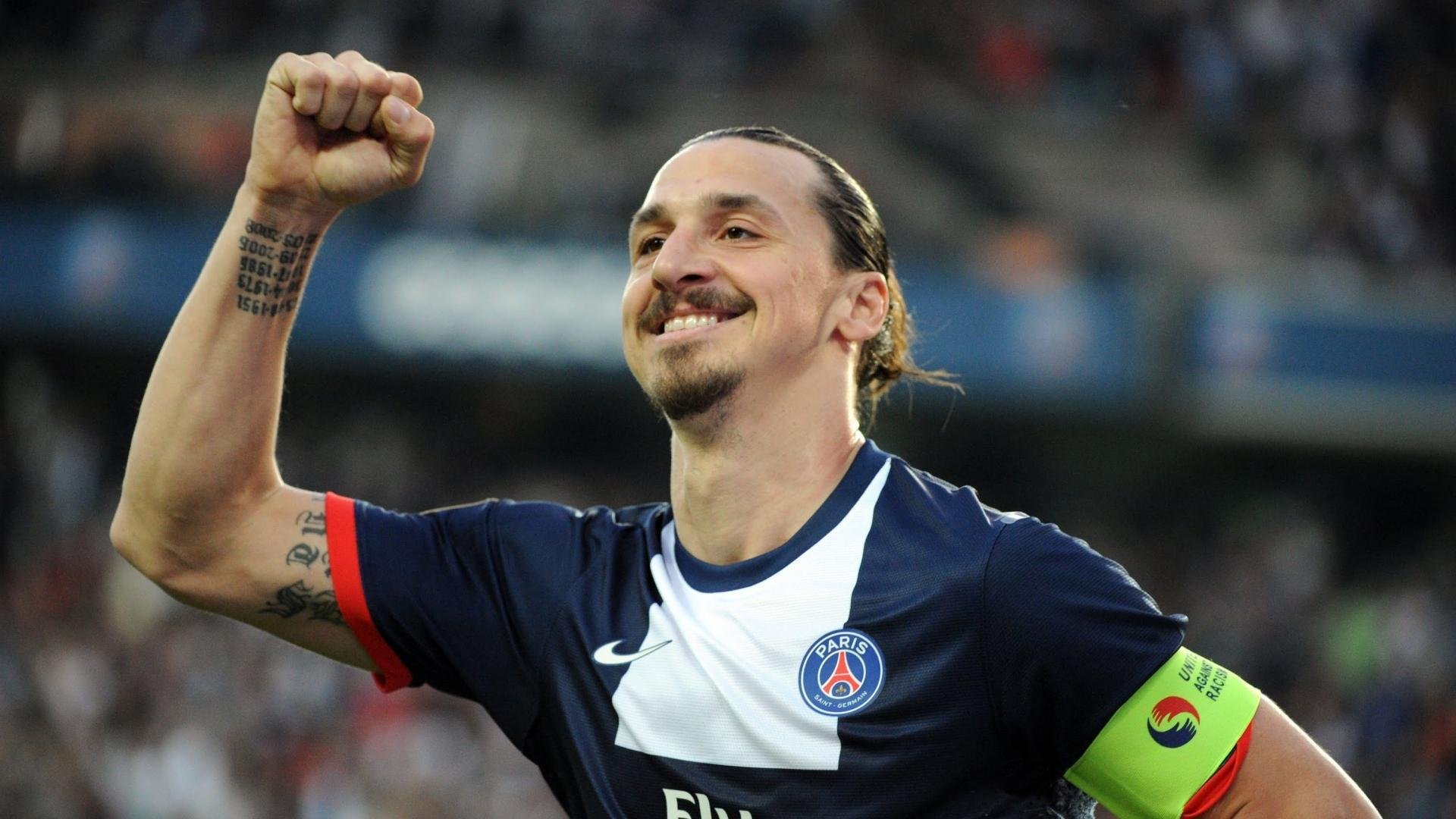 kaiyun中国官方网站-德甲攻守奋战：节奏快、变化多！，德甲打几轮