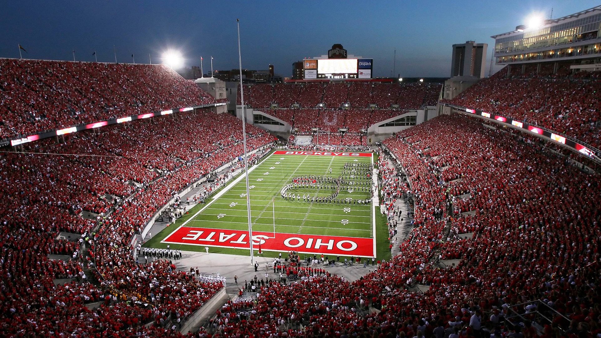 kering.com-_铁人三项赛：耐力与技巧的绝佳结合_，铁人三项赛的顺序是什么